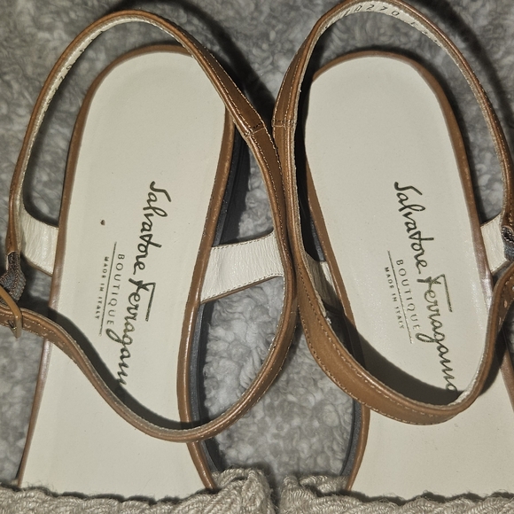 Salvatore Ferragamo Sandals Canvas Open Toe Flats Slingbacks sz 9 2A Narrow AA - Picture 5 of 11